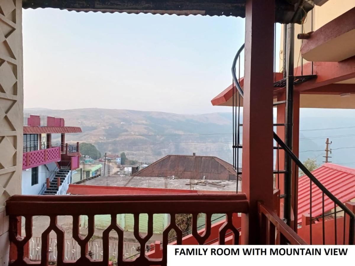 Odyssey'S Pateng Homestay, Çerapunçi Dış mekan fotoğraf
