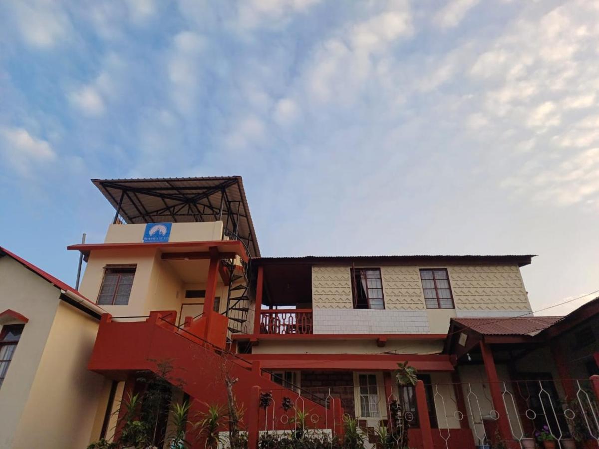 Odyssey'S Pateng Homestay, Çerapunçi Dış mekan fotoğraf