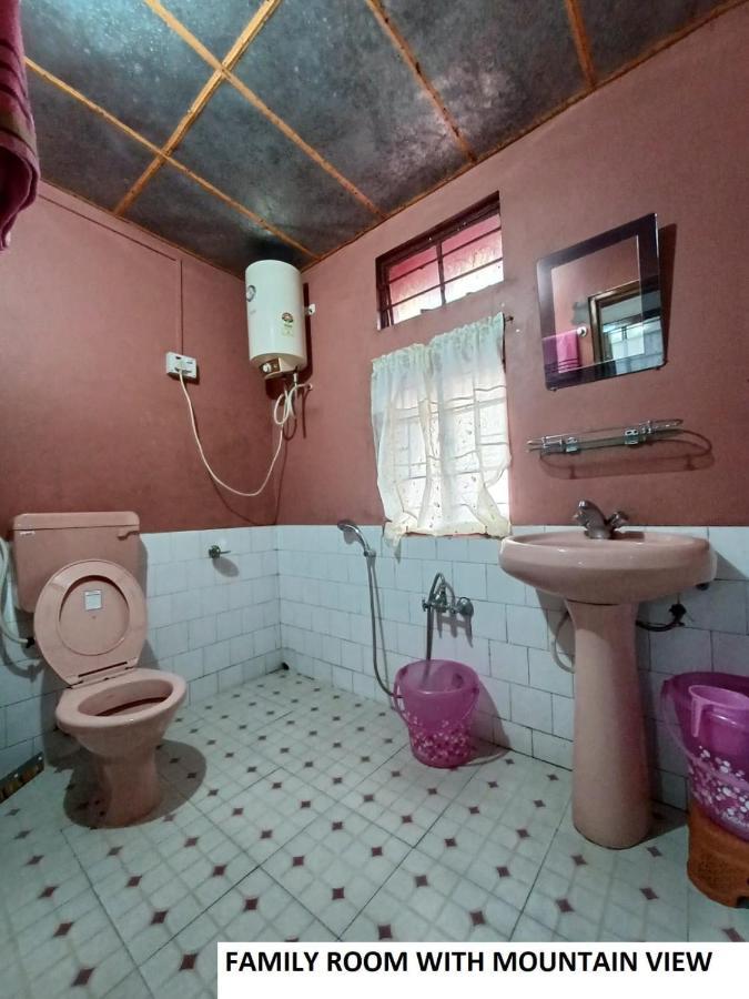 Odyssey'S Pateng Homestay, Çerapunçi Dış mekan fotoğraf