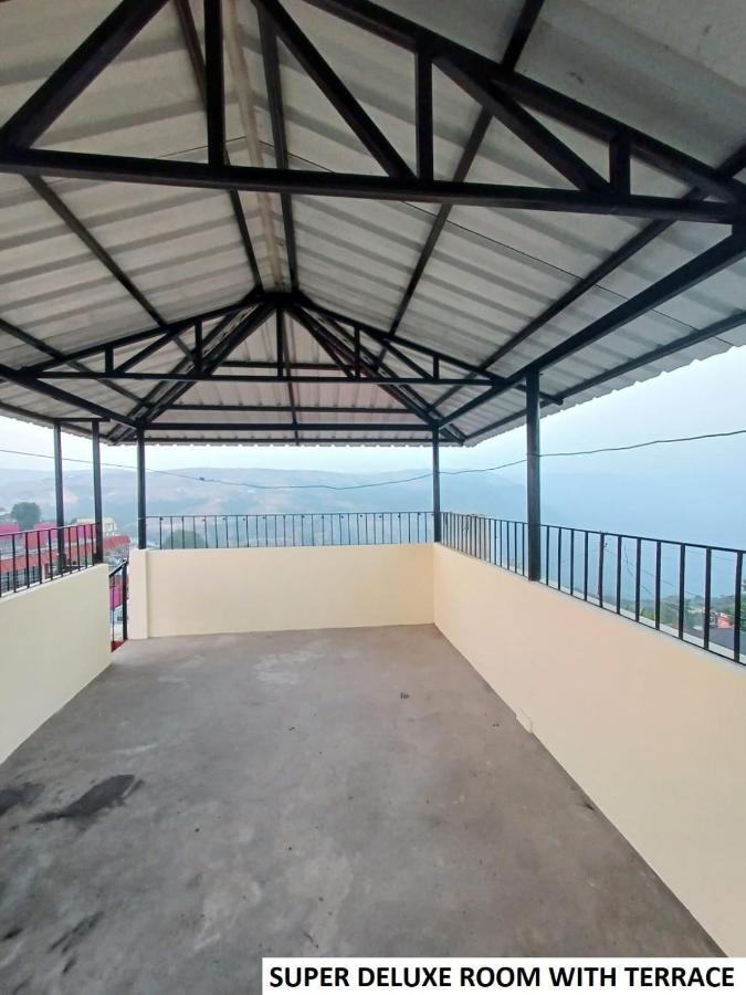 Odyssey'S Pateng Homestay, Çerapunçi Dış mekan fotoğraf