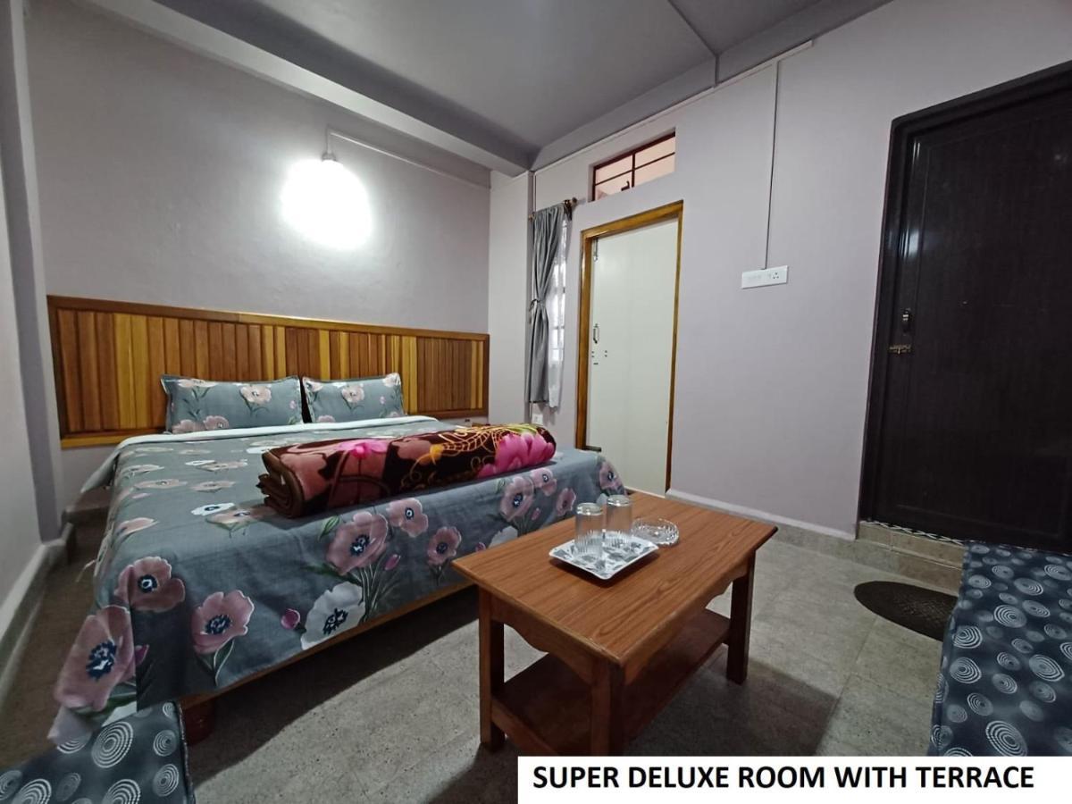 Odyssey'S Pateng Homestay, Çerapunçi Dış mekan fotoğraf
